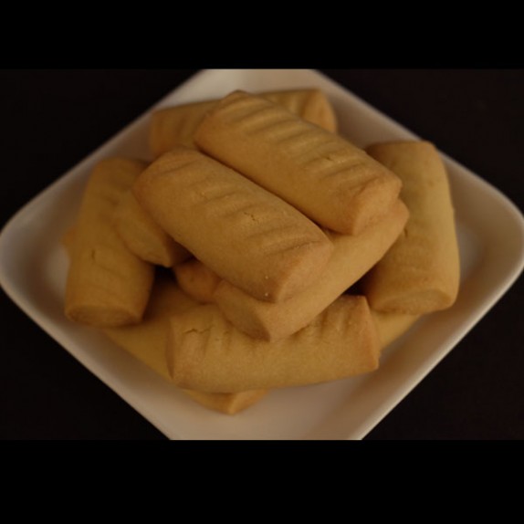 Custard Cookies